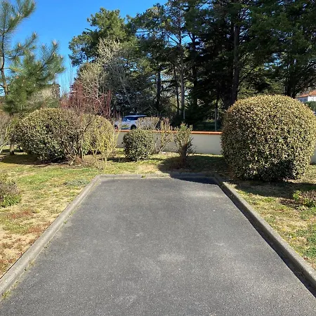 2 Pers. Renove Avec Balcon, Acces Et Centre-ville A Pied - Classe 2* - Fr-1-231-285 * Brétignolles-sur-Mer